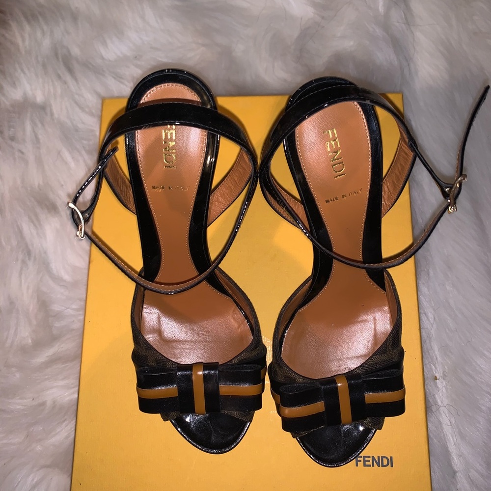 Fendi pumps Sz 38